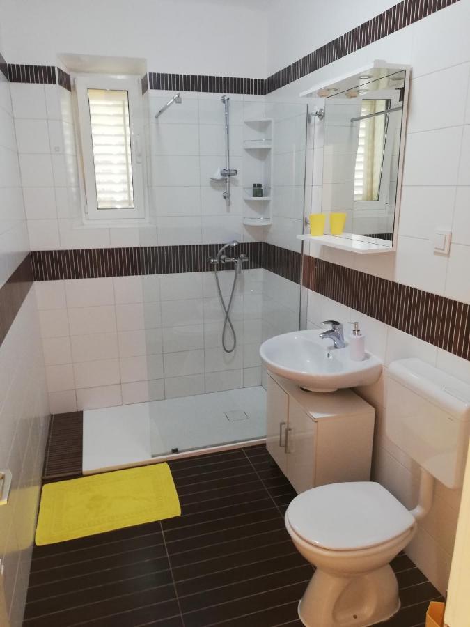 Yellow Room Guesthouse Dubrovnik Eksteriør bilde